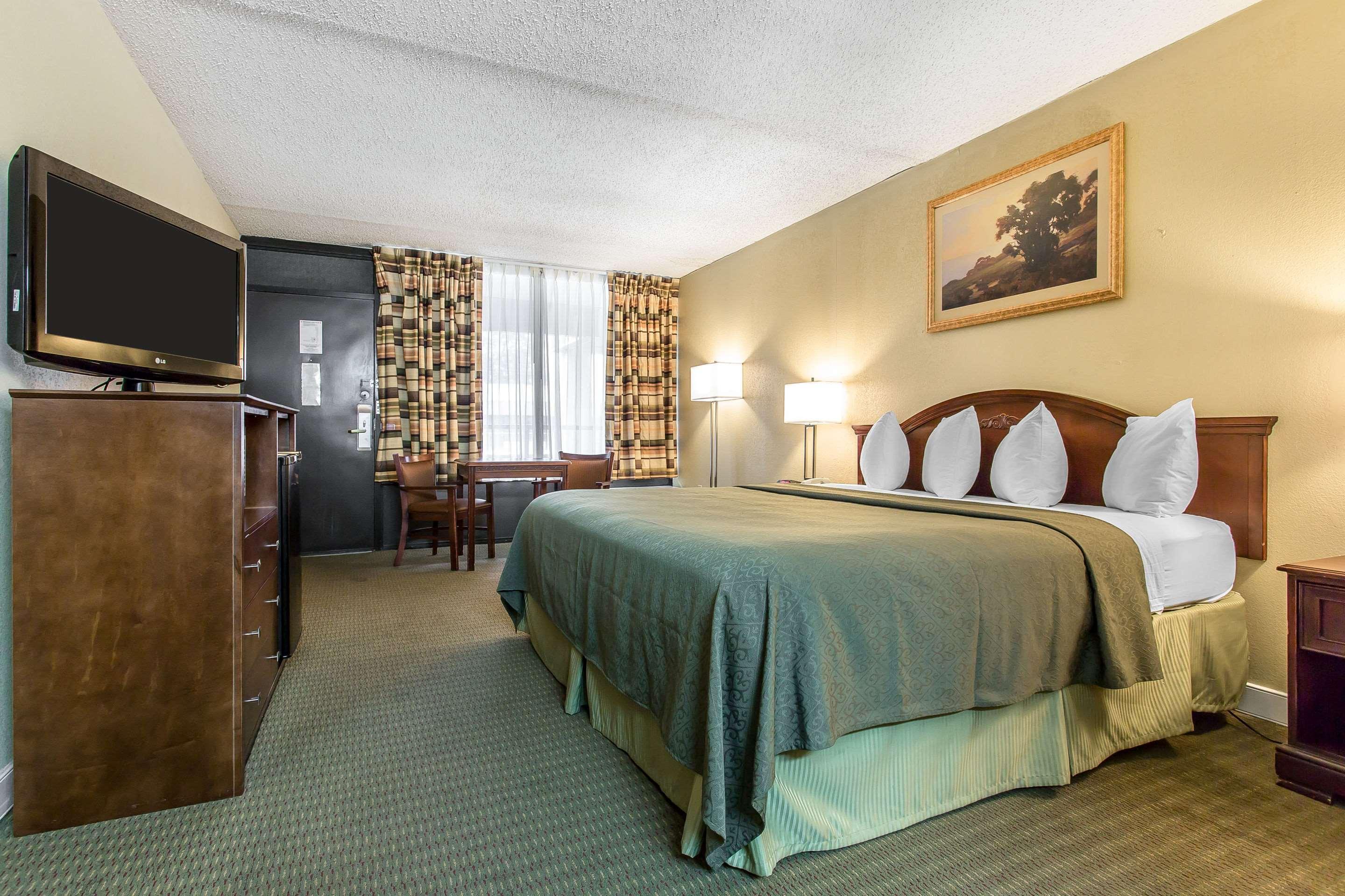 Quality Inn Lawton Buitenkant foto
