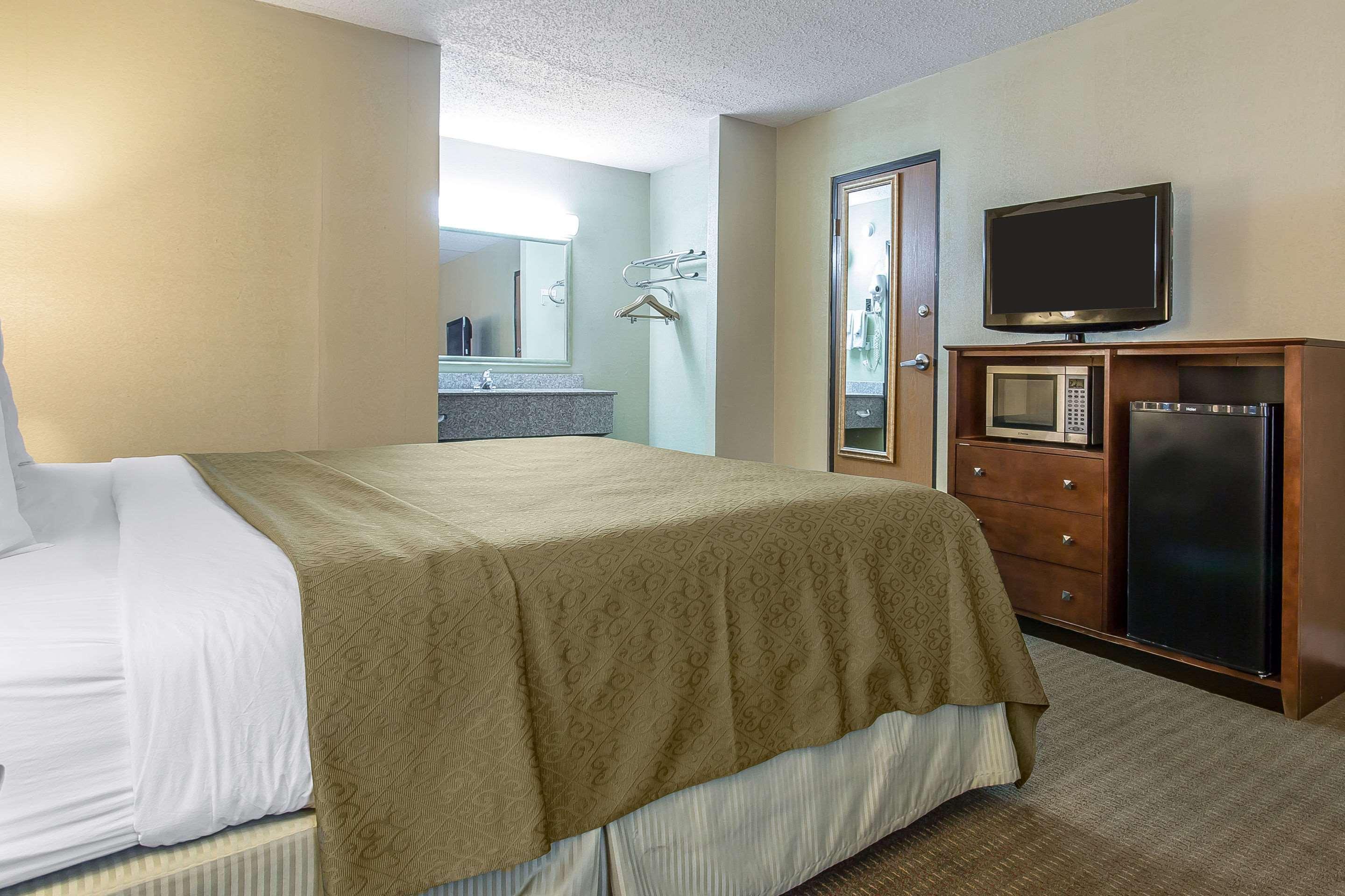 Quality Inn Lawton Buitenkant foto