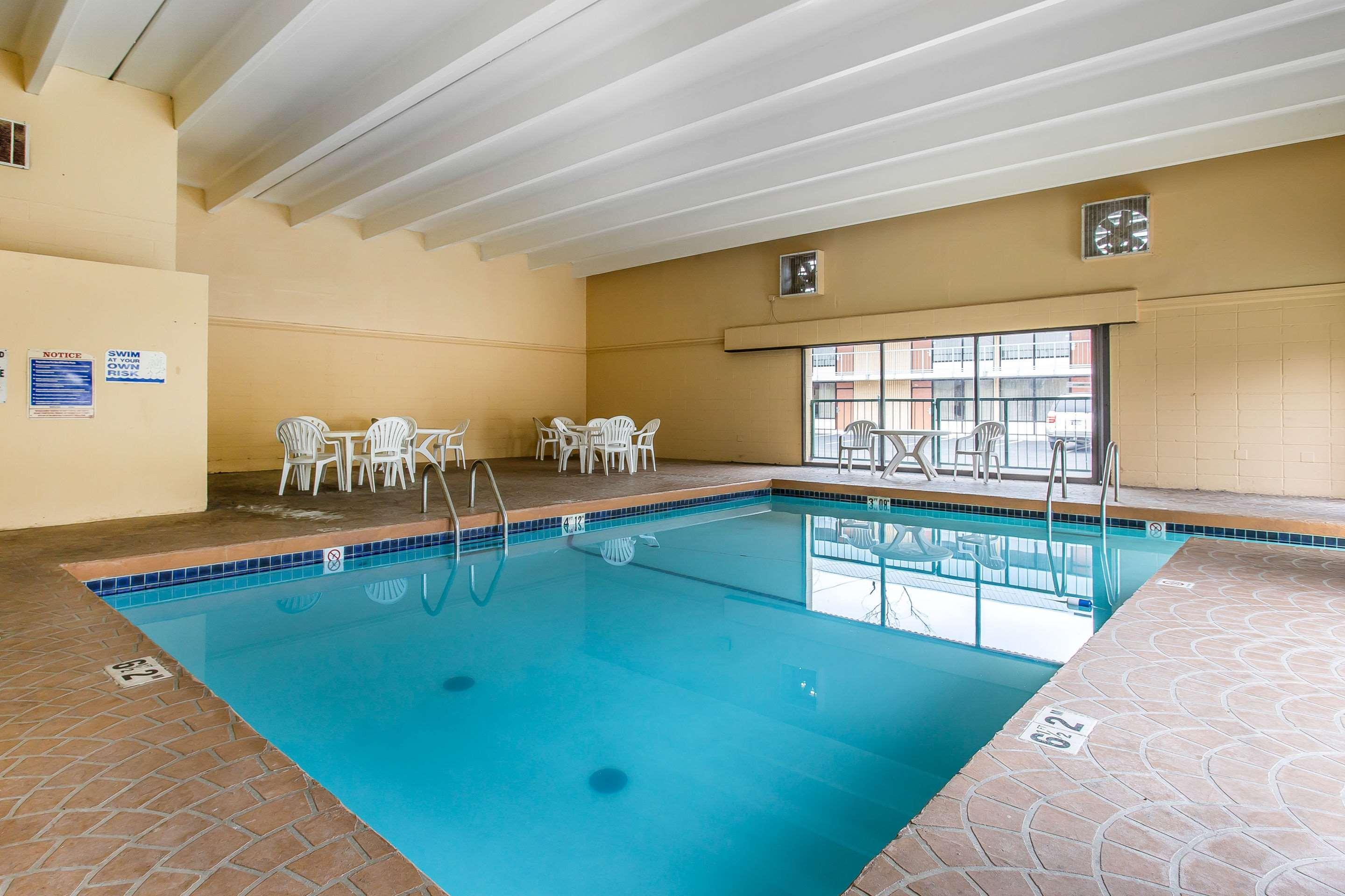 Quality Inn Lawton Buitenkant foto
